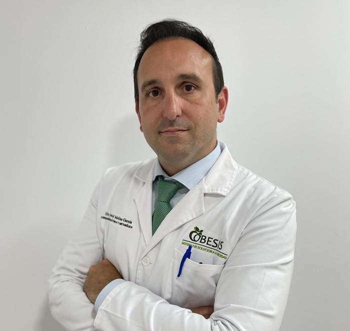 Dr. David Molina